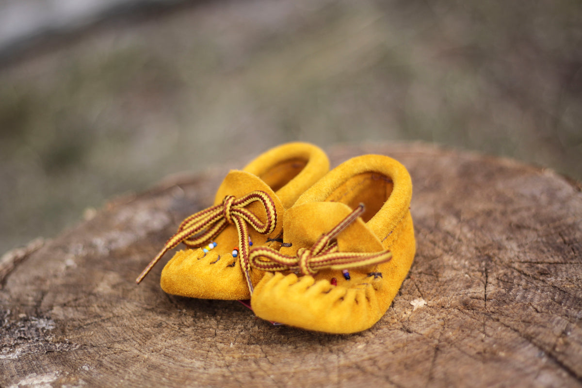 Children & Youth's Moccasins – Page 2 – The Banff Trading Post