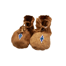 Load image into Gallery viewer, Children&#39;s Handmade Moccasins
