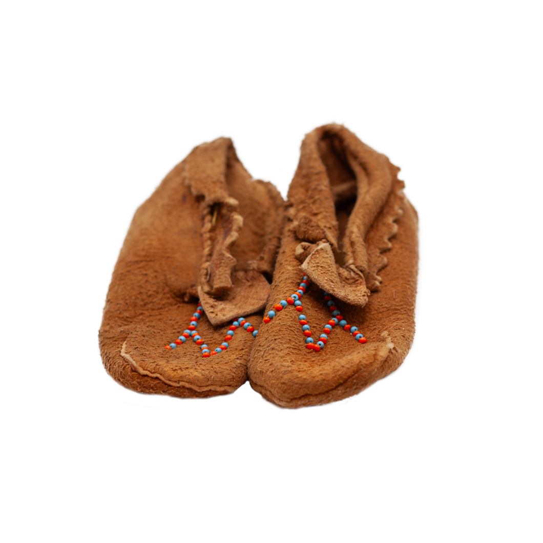 Mâkoche Rhtiye Moccasins