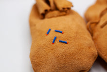 Load image into Gallery viewer, Children&#39;s Handmade Moccasins
