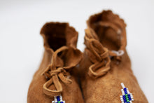 Load image into Gallery viewer, Children&#39;s Handmade Moccasins
